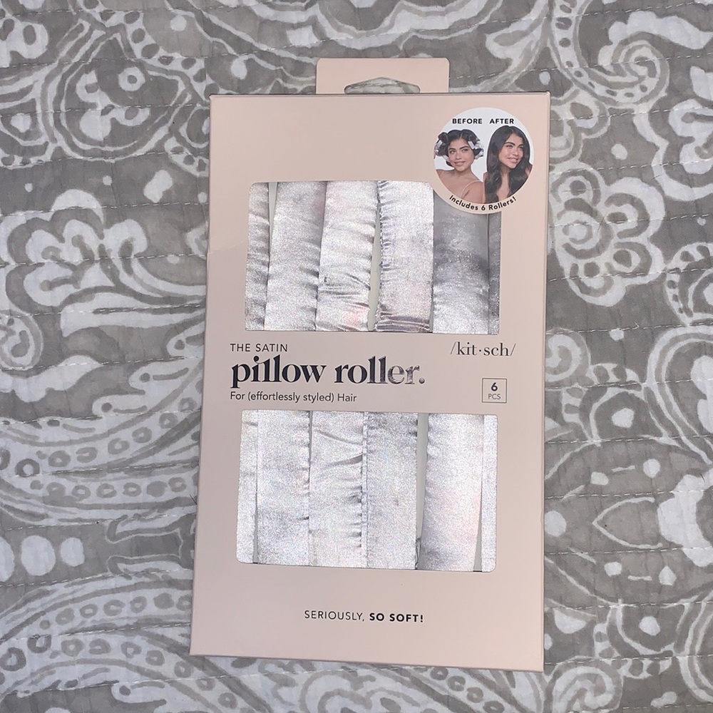 Satin hair rollers for heartless curls